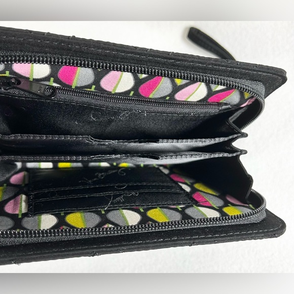 Vera Bradley wristlet wallet - Picture 3 of 3